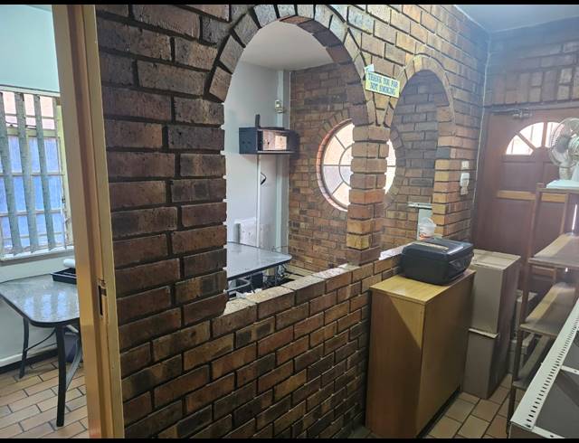 640M² WAREHOUSE TO LET IN BRAKPAN NORTH